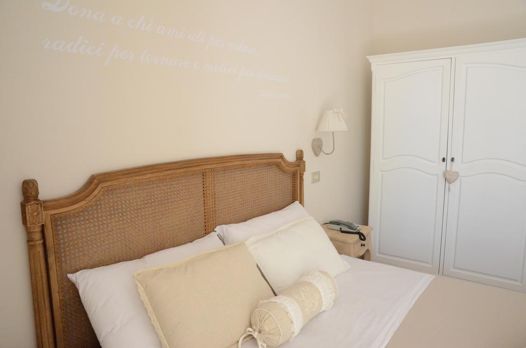 Hotel Monique Червия Стая снимка